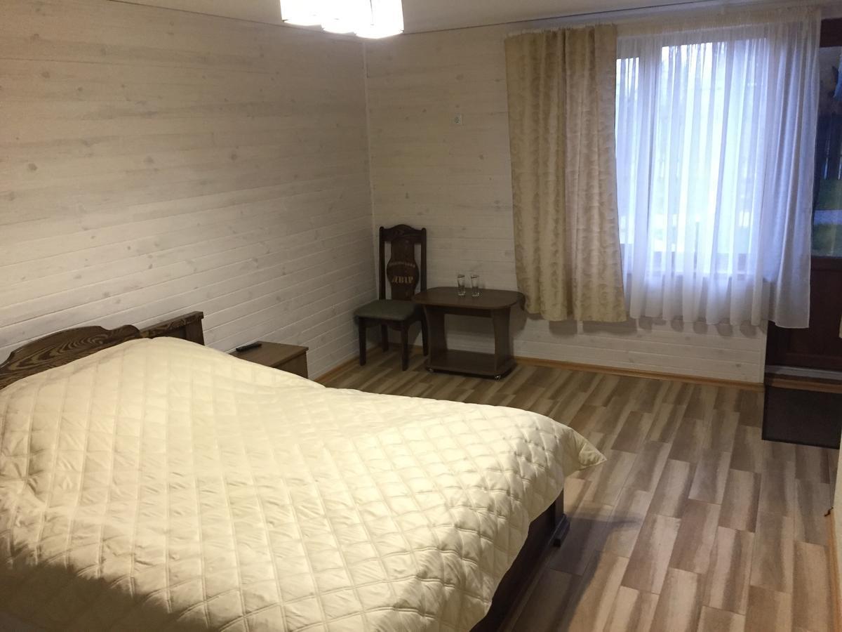 Podilskii Dvir Yakushintsy Dış mekan fotoğraf