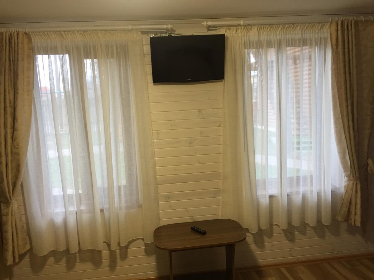 Podilskii Dvir Yakushintsy Dış mekan fotoğraf